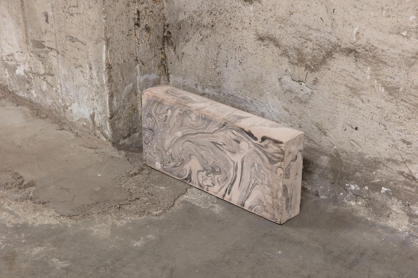 Nimetön artikkeli 48